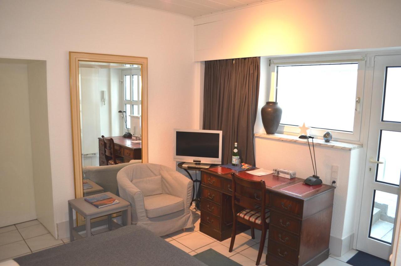Av No.1 Apartment Dusseldorf Luaran gambar