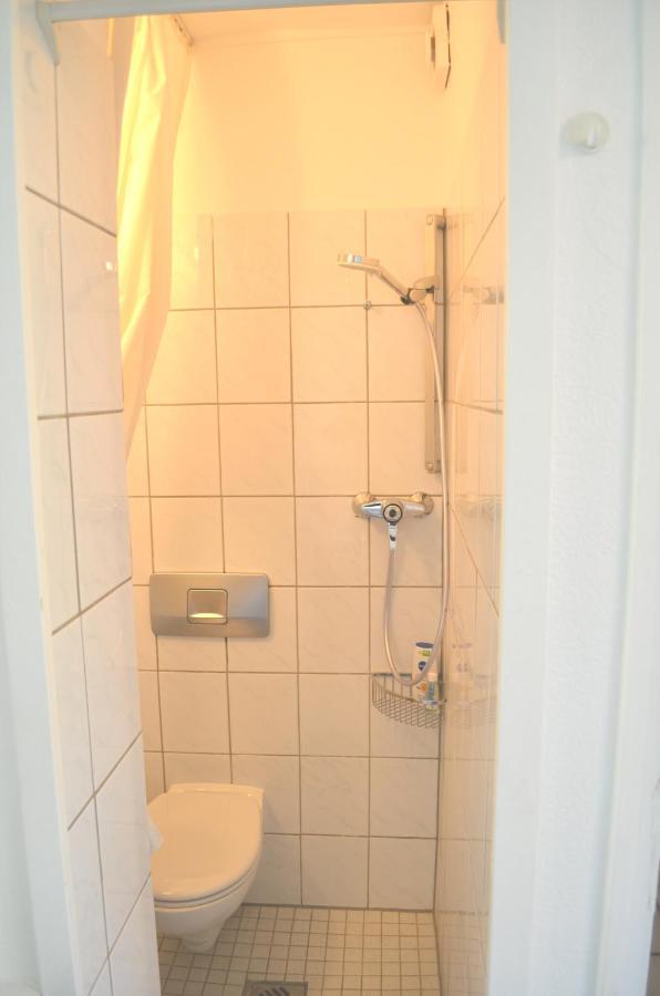 Av No.1 Apartment Dusseldorf Luaran gambar
